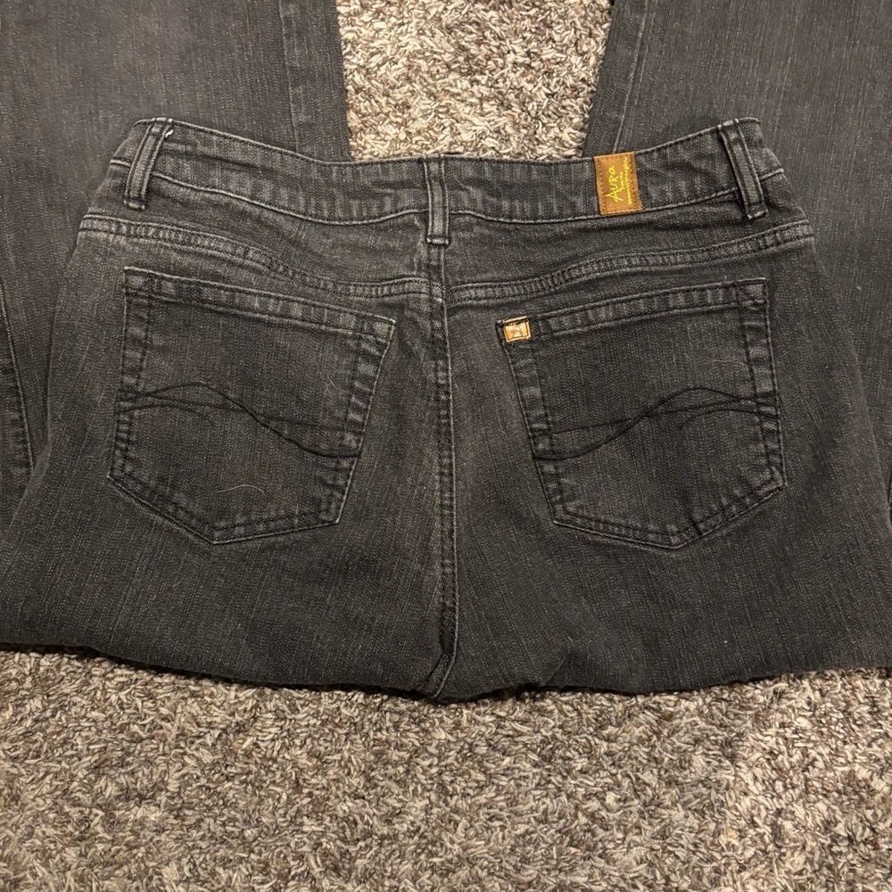 Women’s Wrangler Aura Jeans